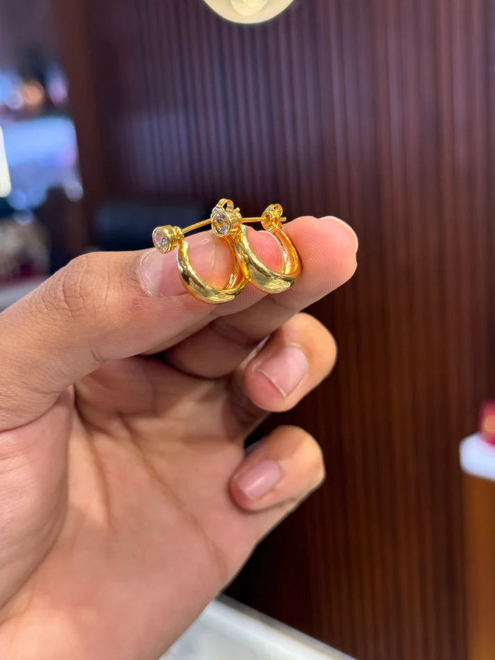 Elegant Gold-Plated Earrings