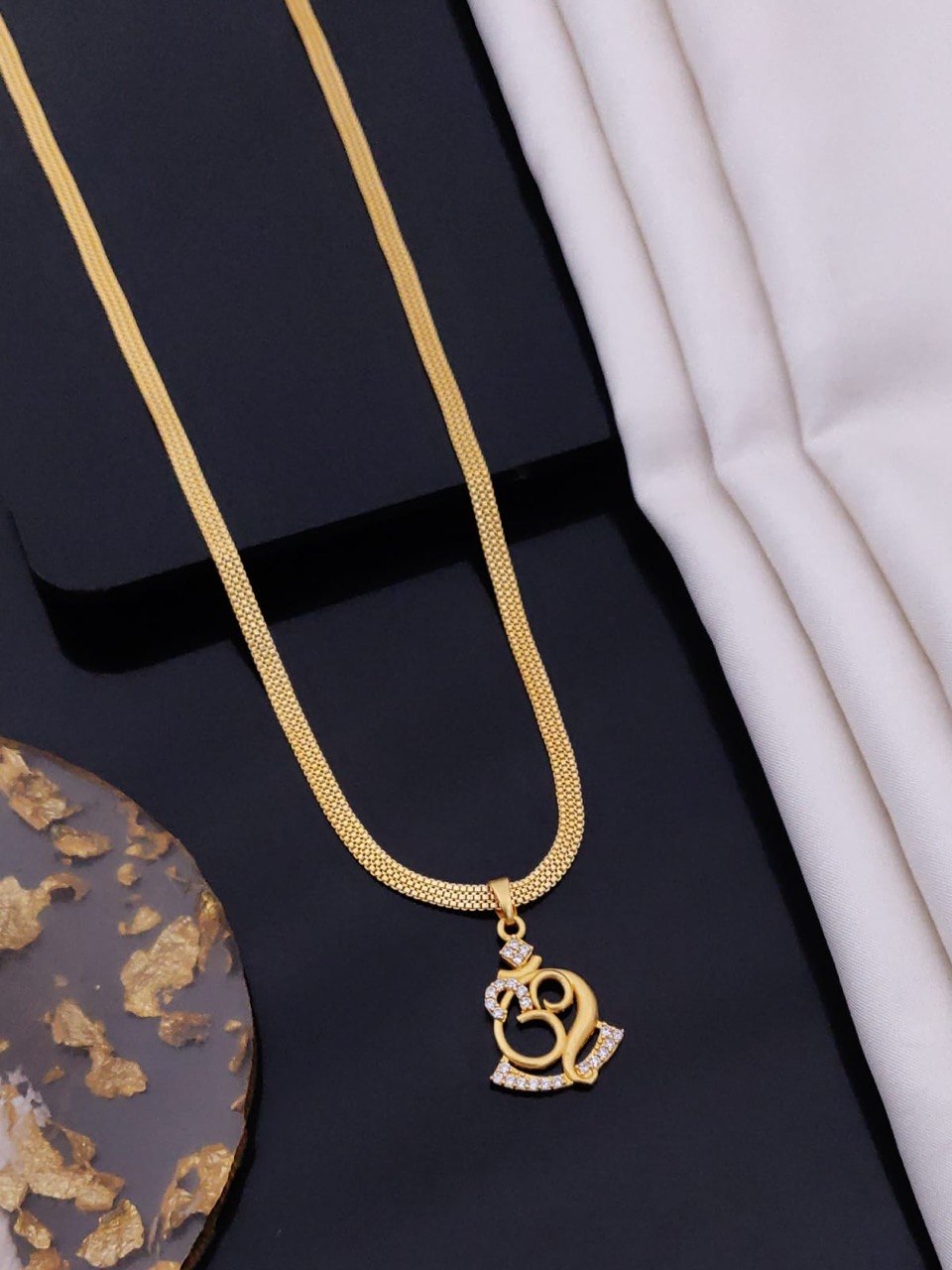 Men's Gold Plated Om Pendant Necklace with 18" Chain | Anti-Tarnish