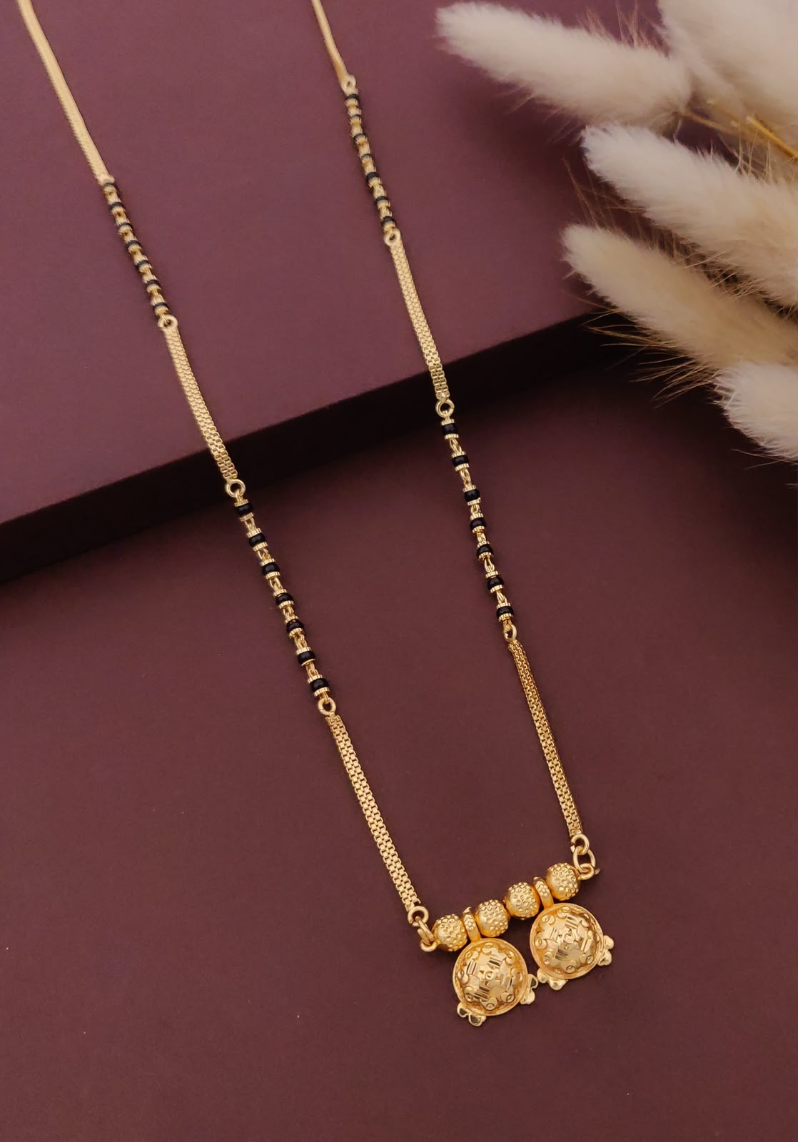 18 Inch Short Mangalsutra for Women | Gold Plated Traditional Mangalsutra with Double Pendant | Daily Wear Mangalsutra – VIHAL ORNAMENTS