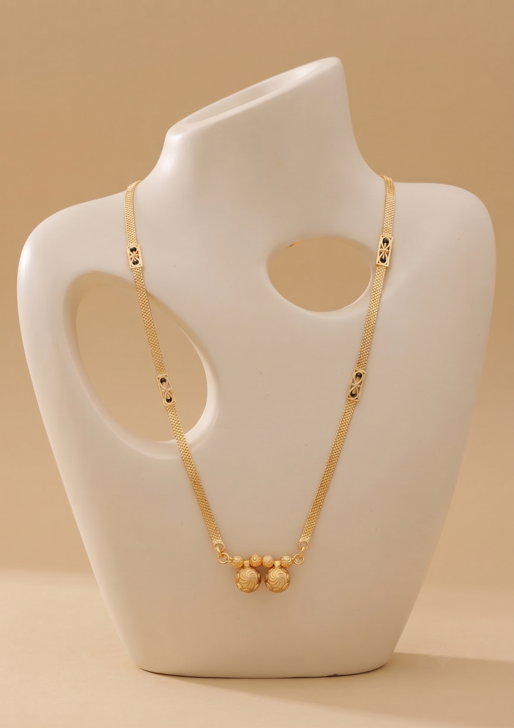 18 Inch Short Mangalsutra for Women | Gold Plated Minimal Mangalsutra with Double Pendant & Black Bead Detailing | Daily Wear Mangalsutra – VIHAL ORNAMENTS