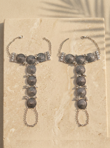 Ethnic Oxidised Silver Tribal Haath Phool Pair of Adjustable Hand Harnesses with Ghungroo Accents