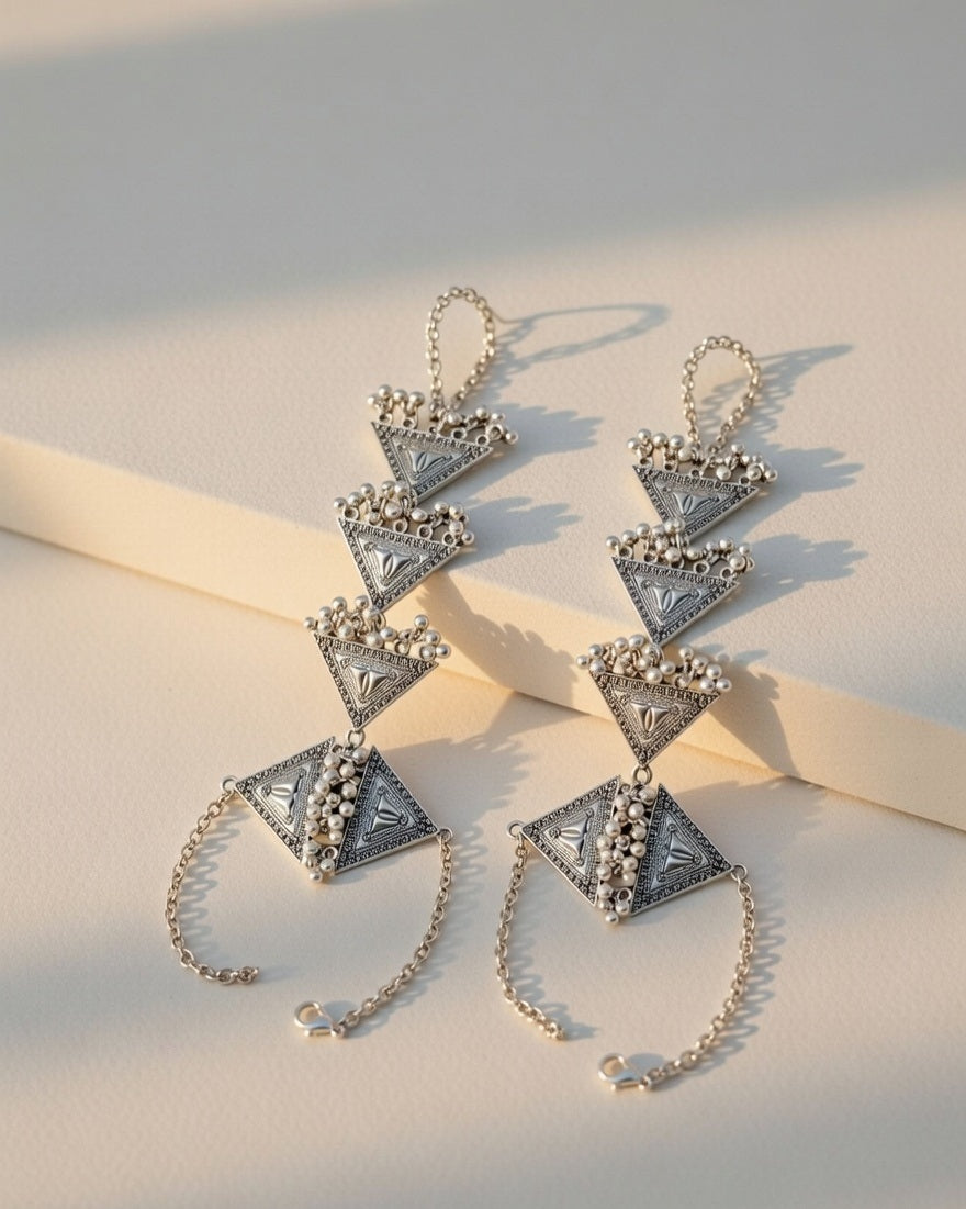 Exquisite Silver Oxidized Triangular Haath Phool