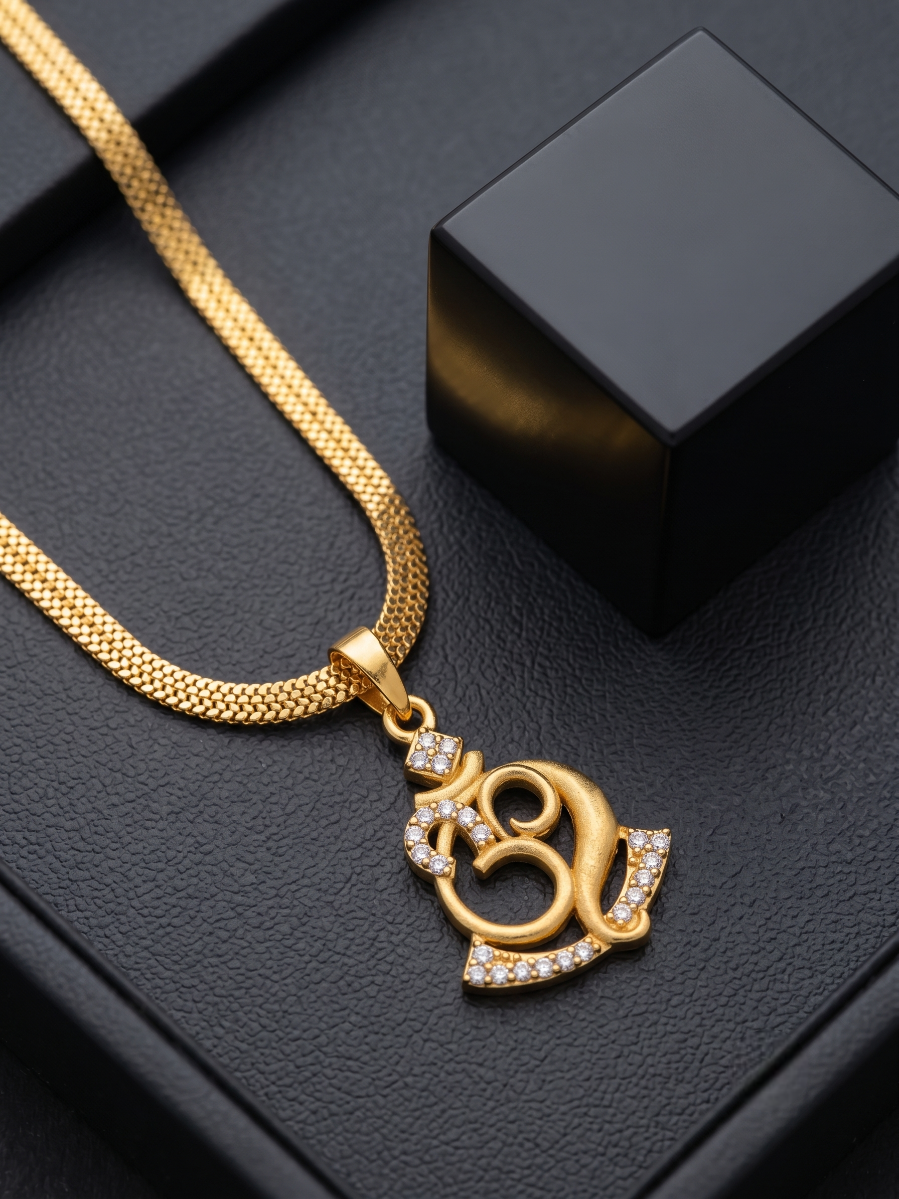Men's Gold Plated Om Pendant Necklace with 18" Chain | Anti-Tarnish