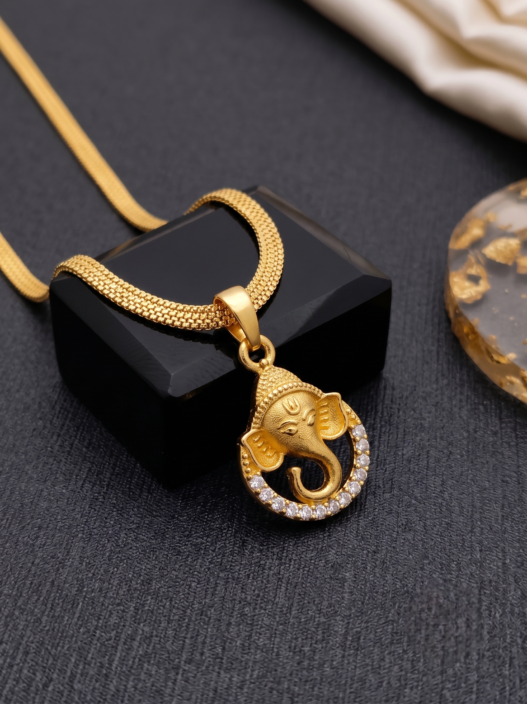 Lord Ganesha Pendant with 18" Chain | Micro Gold Plated & Anti-Tarnish