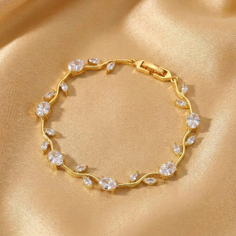 Princess Aura White Tulip Bracelet