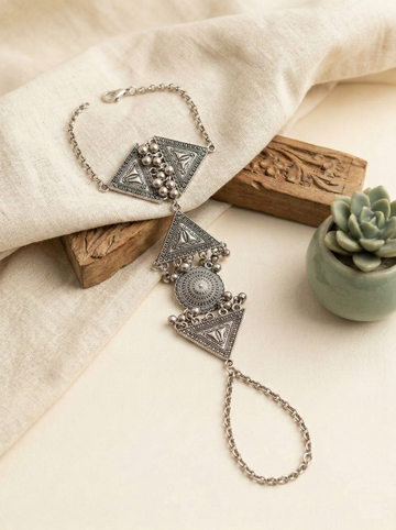 Oxidised Silver Boho Tribal Hathphool | Ethnic Geometric Hand Harness with Ghungroo Accents