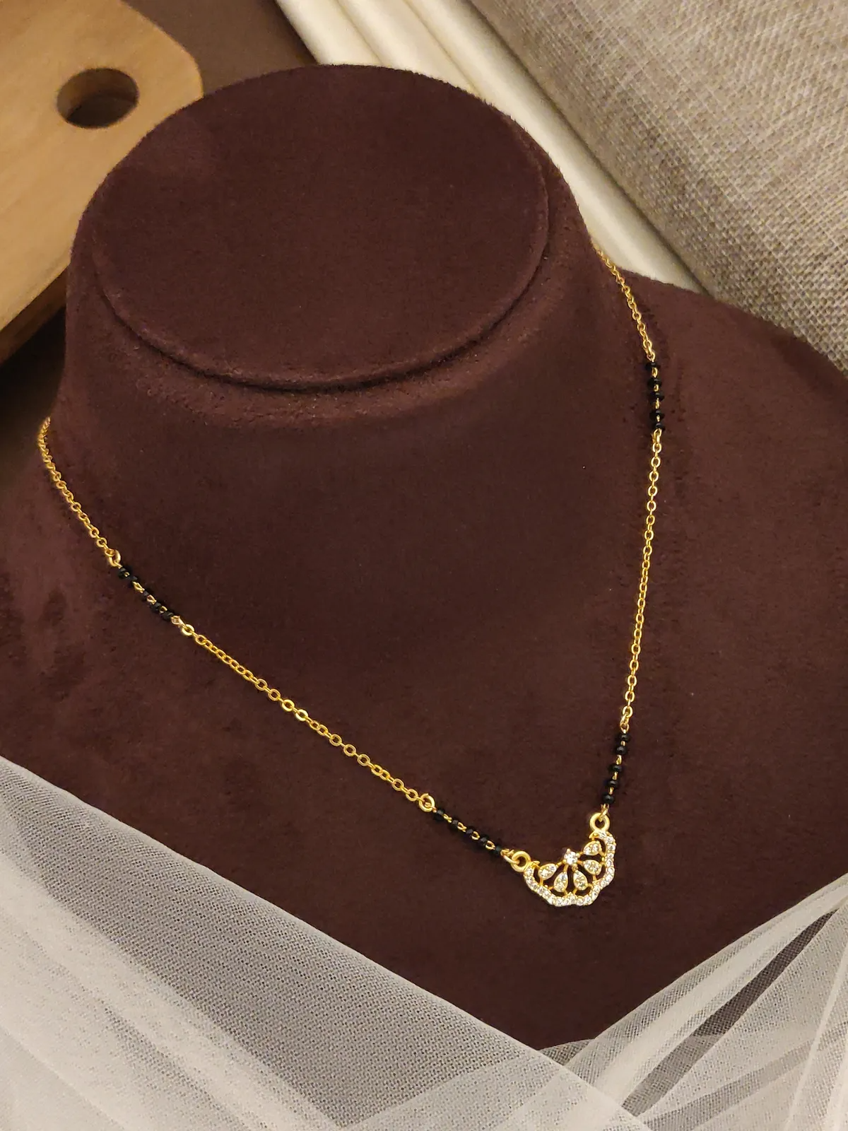 Pari Mangalsutra
