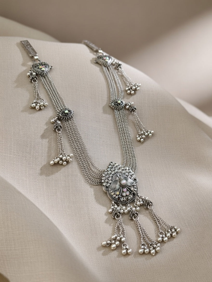 Traditional Peacock Motif Layered Oxidised Silver Kamarband