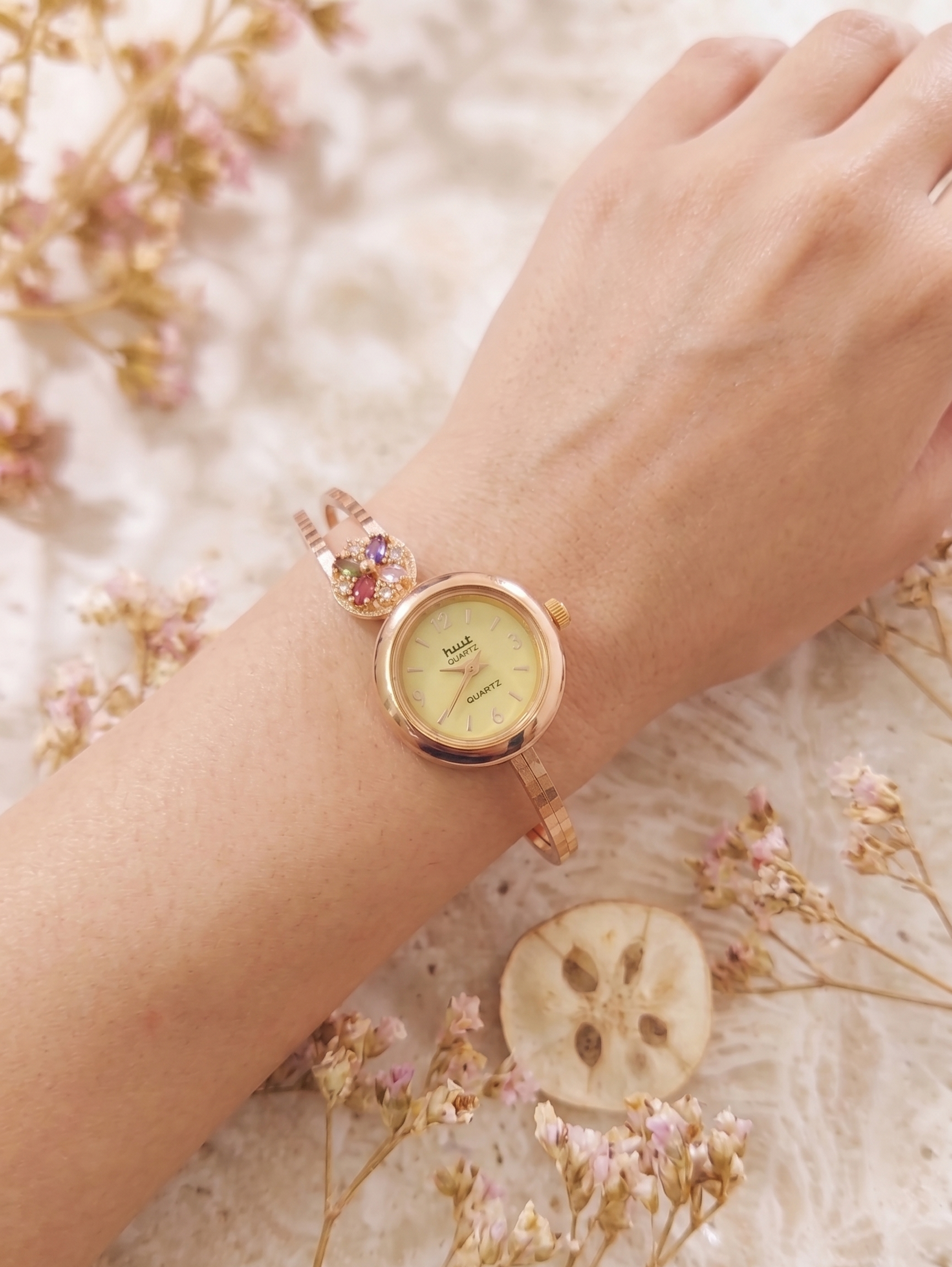 Vihal Ornaments Elegant Rose Gold Plated Multi-Color Stone Studded Bracelet Watch for Women